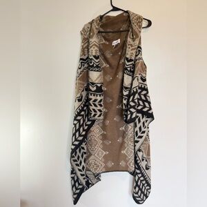 Le Moda Brown & Cream Patterned Knit Vest with Hood